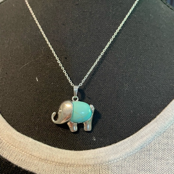 Charming Turquoise Elephant Necklace - Picture 2 of 7